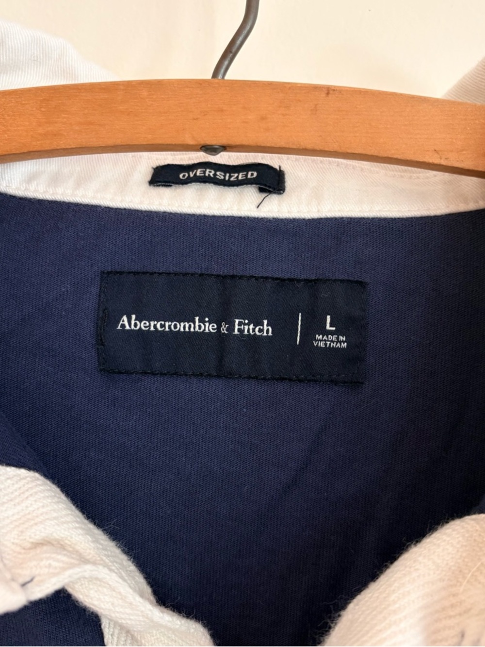 Abercrombie & Fitch Boston Rowing Polo - Picture 2 of 4